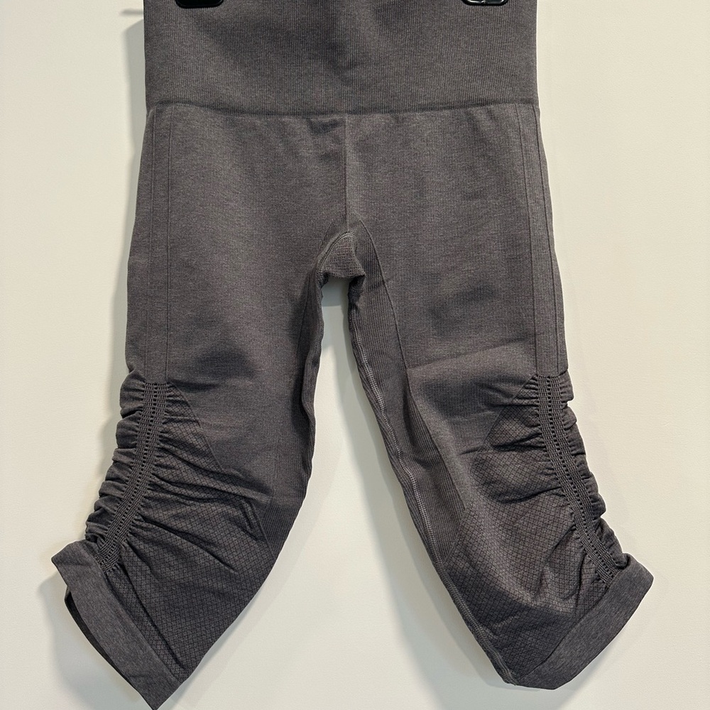 Lululemon Gray Leggings